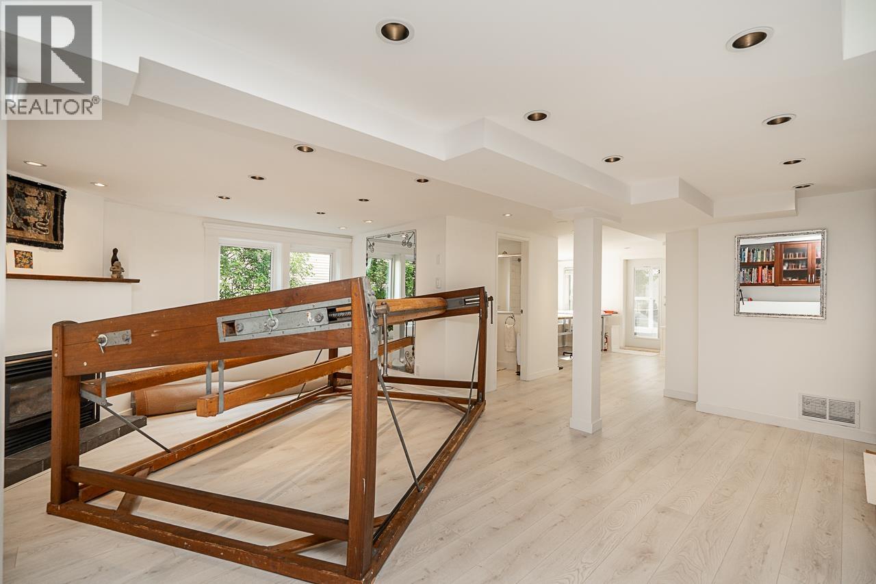 830 E 14TH AVENUE, Vancouver