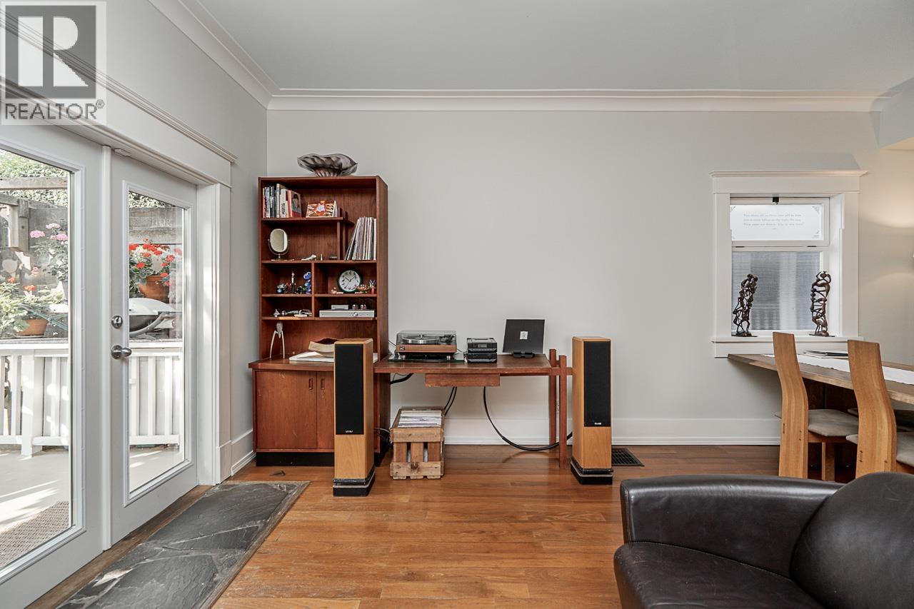 830 E 14TH AVENUE, Vancouver