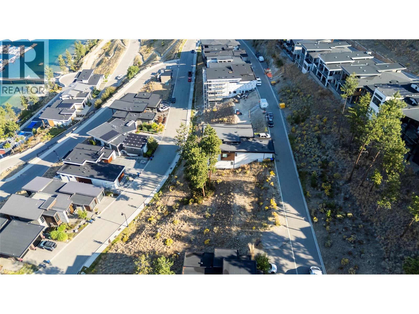3340 Black Pine Lane, Kelowna