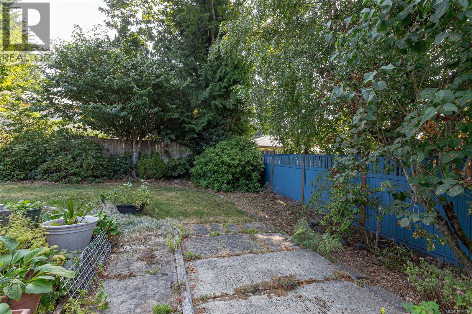548 Hawthorne Dr, Qualicum Beach