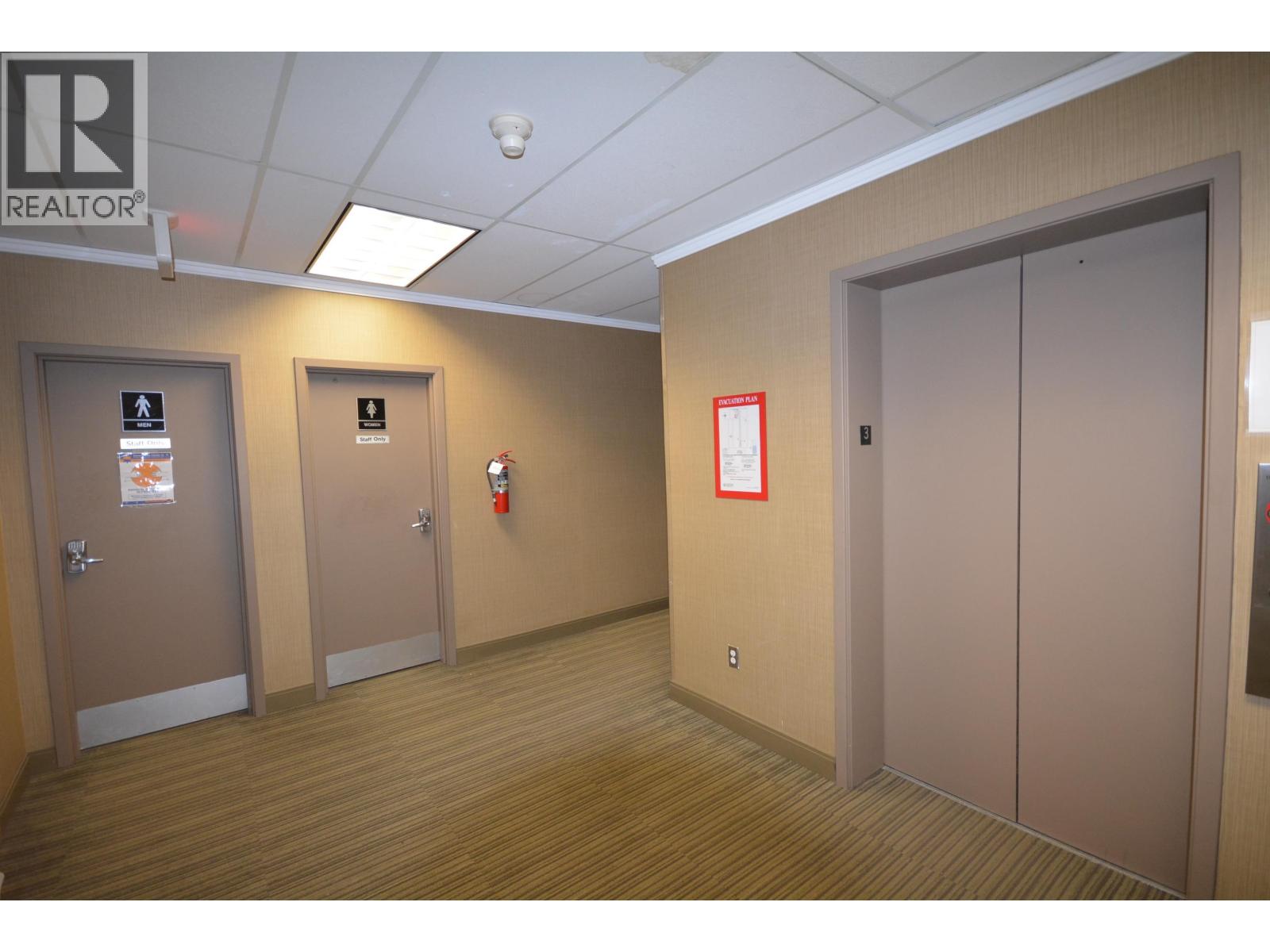 Office in Fort St. John - Image 10
