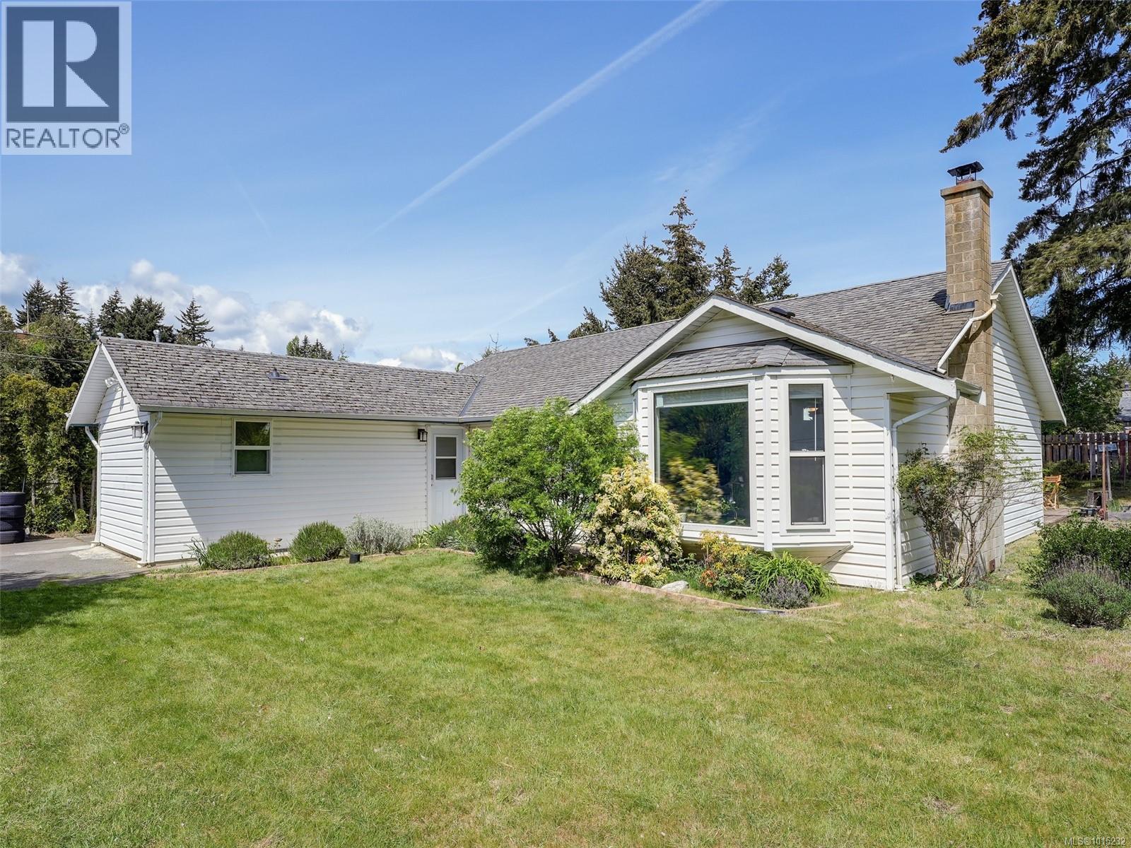 3343 Brenda Lane, Colwood