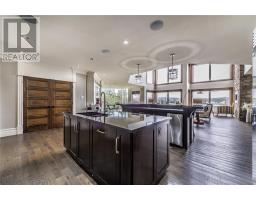 293 Buckingham Drive thumbnail 11