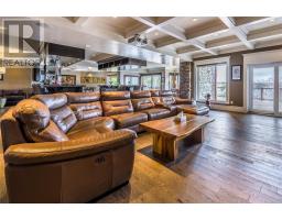 293 Buckingham Drive thumbnail 22