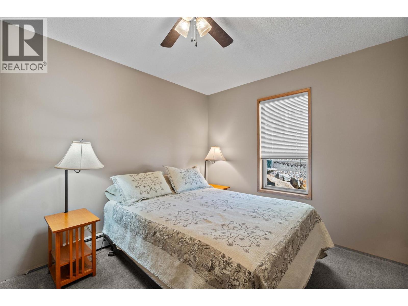  1541 20 Avenue Northeast, Salmon Arm