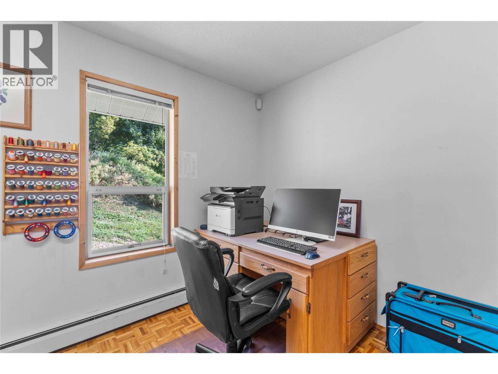  1541 20 Avenue Northeast, Salmon Arm