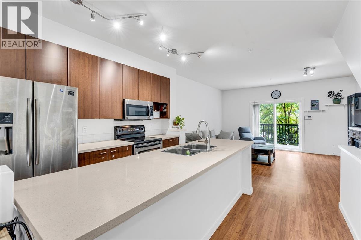 19 19572 FRASER WAY, Pitt Meadows