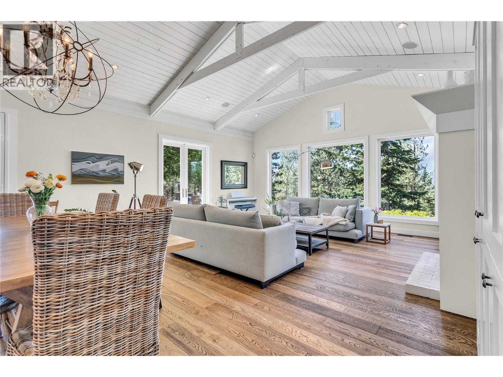 2376 Saucier Road, Kelowna