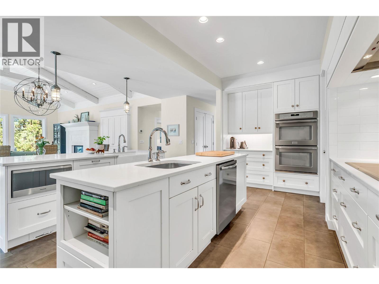 2376 Saucier Road, Kelowna