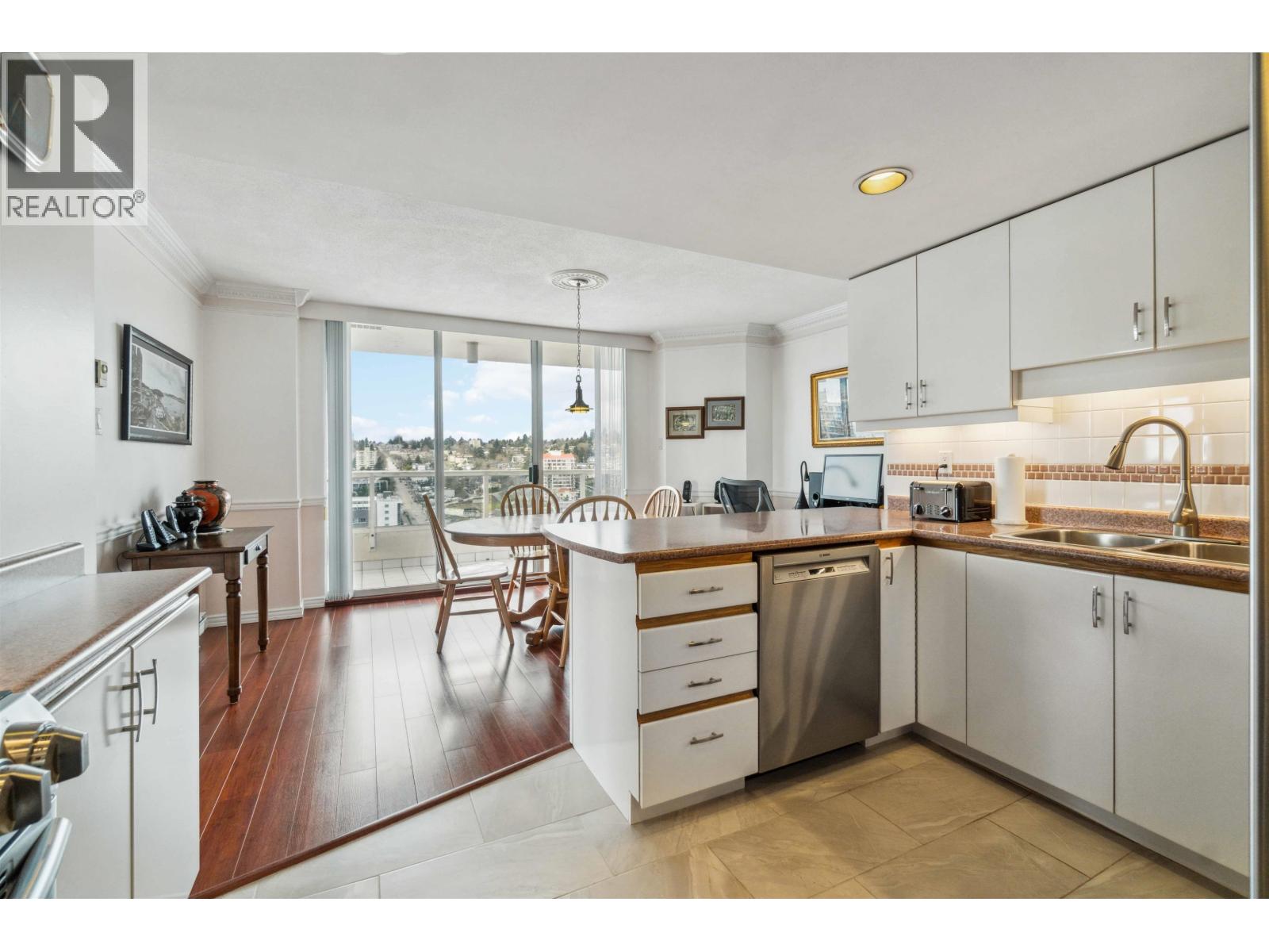 1903 1245 QUAYSIDE DRIVE, New Westminster