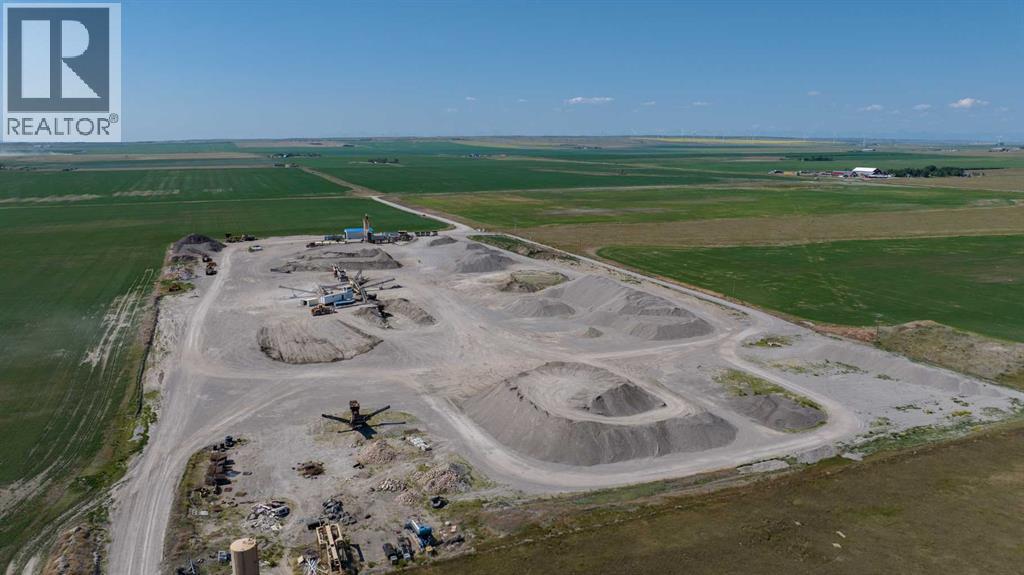 on Township Rd 90 - Photo 3 of 4, Fort Macleod, Alberta