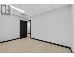 206 - 240 Penetanguishene Road, Midland, ON L4R4P4 Photo 21
