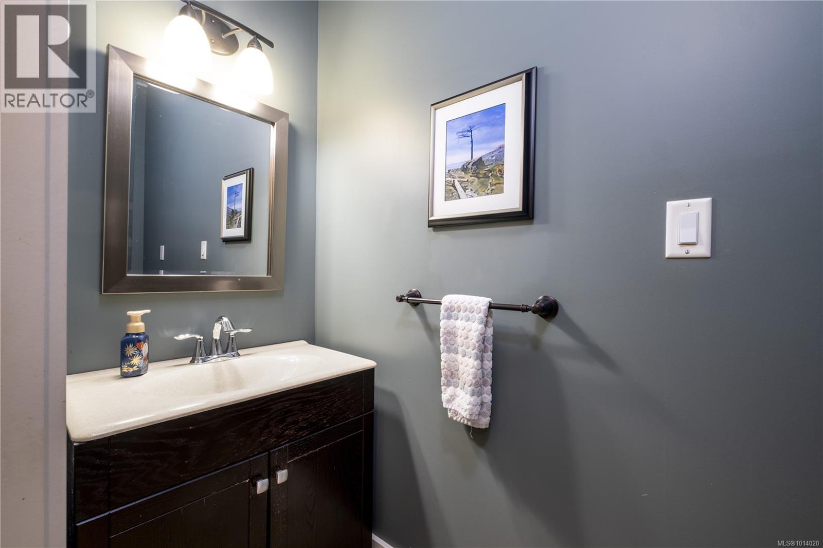 431 Butchers Rd, Comox