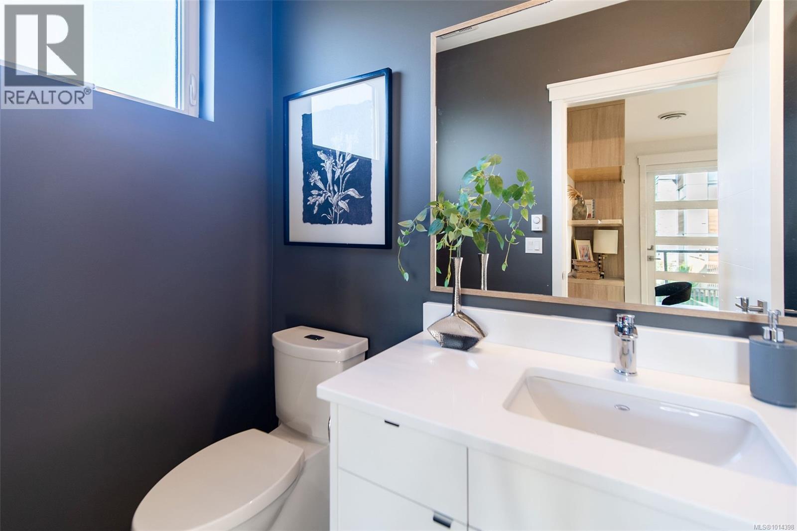 14 4253 Dieppe Rd, Saanich