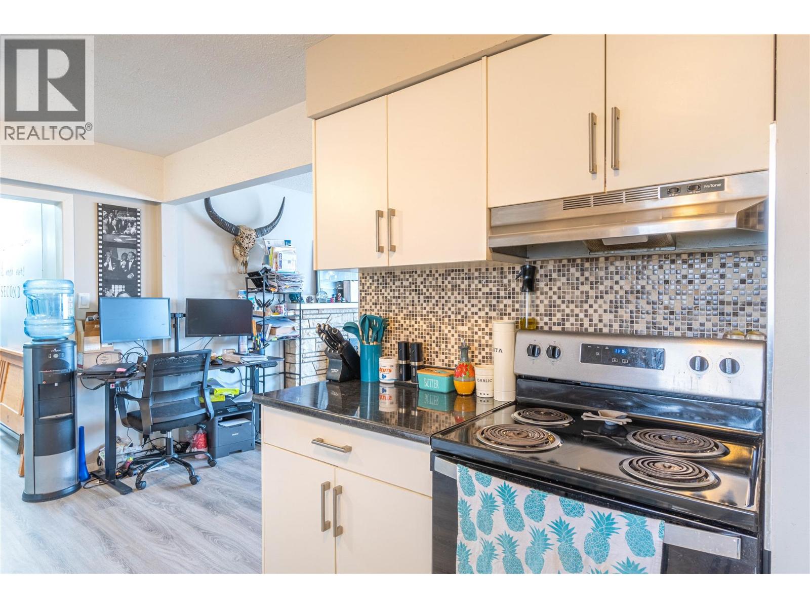 1569 WESTMOUNT Drive, Kamloops