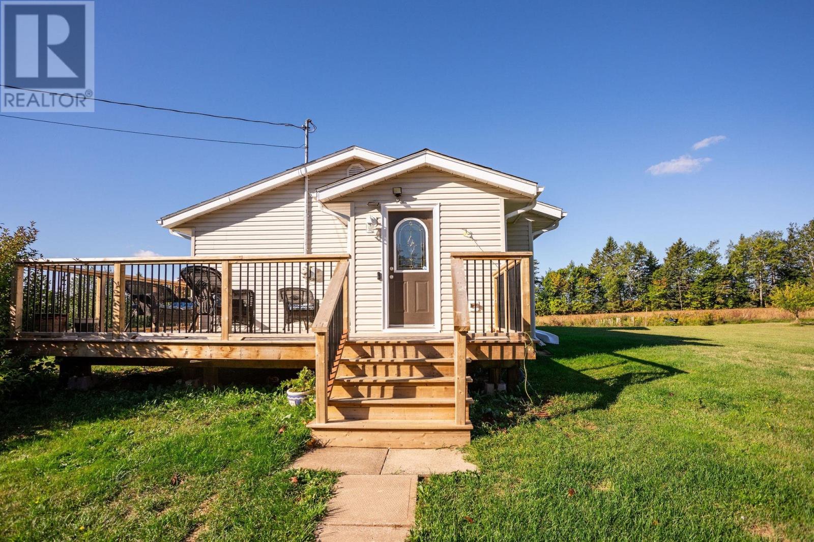 616 Valleyfield Road - 33