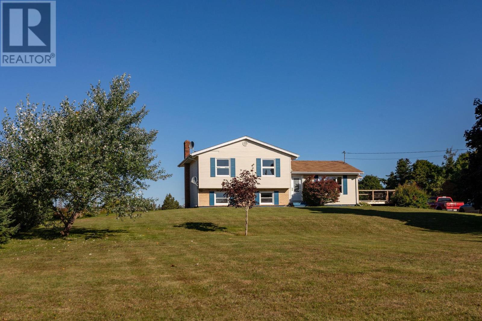 616 Valleyfield Road - 38