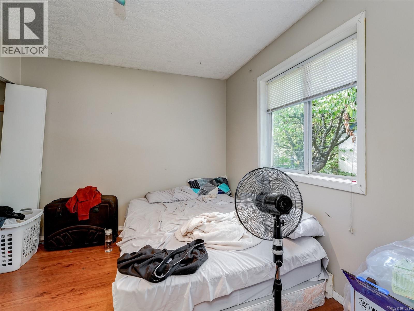 2814 Carlow Rd, Langford
