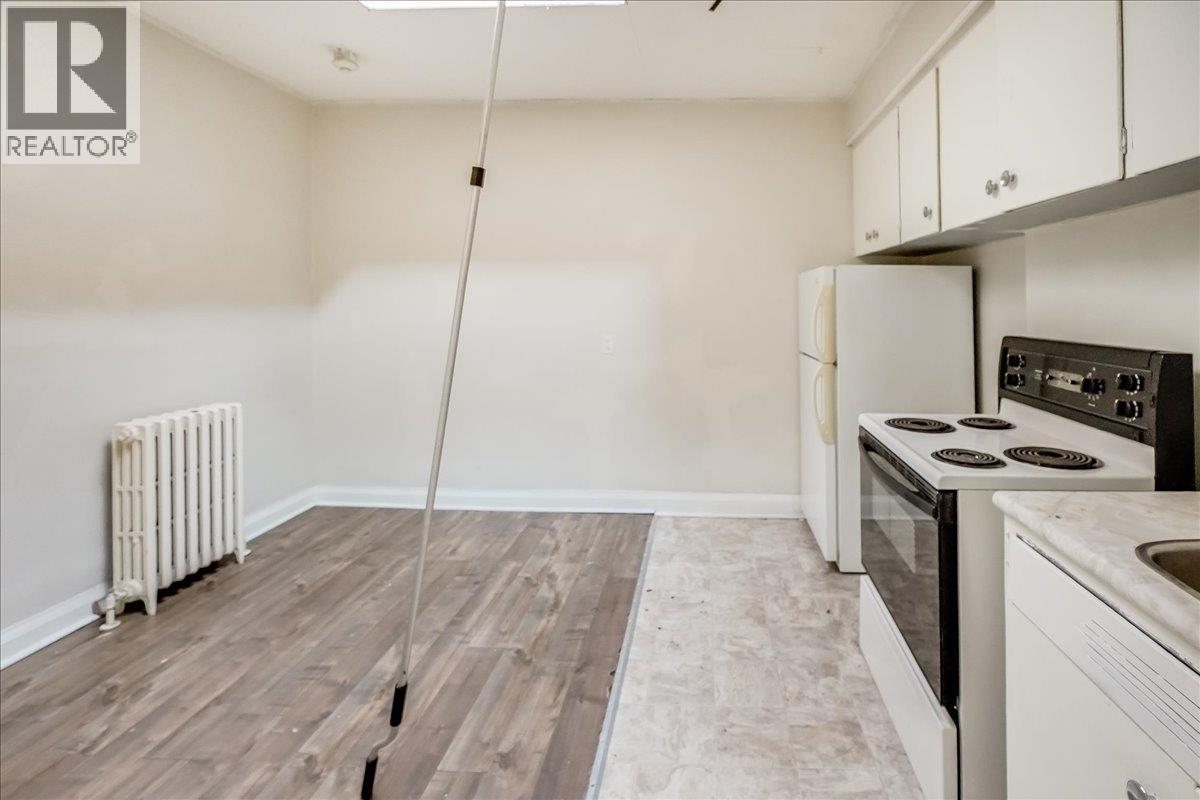 156 HAIG STREET - 33