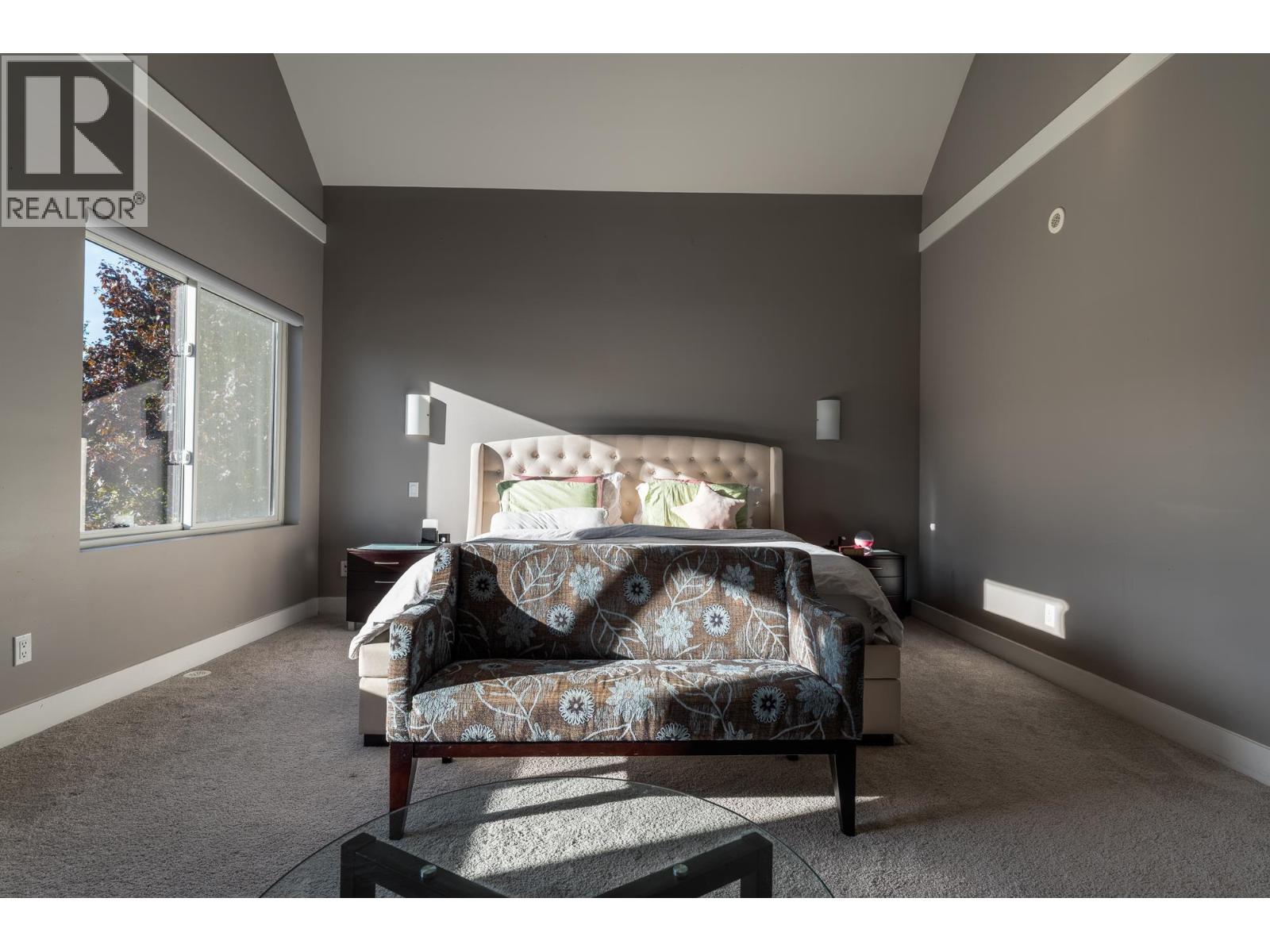9571 DIAMOND ROAD, Richmond