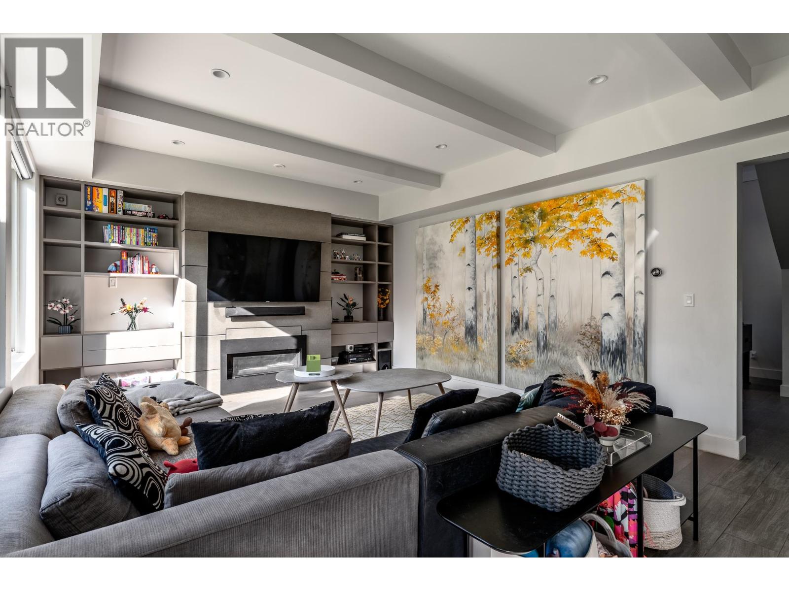 9571 DIAMOND ROAD, Richmond
