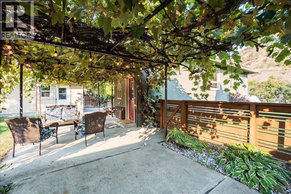 295 9th Avenue, Montrose