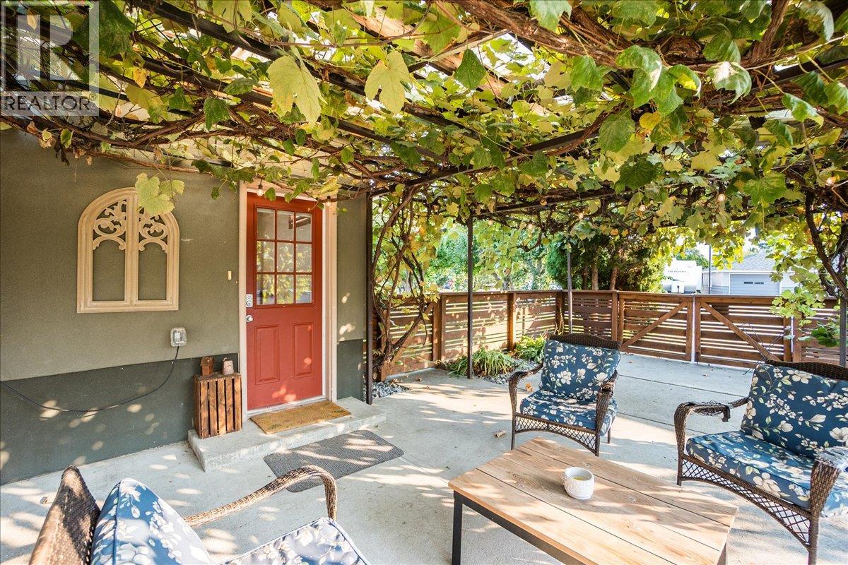 295 9th Avenue, Montrose