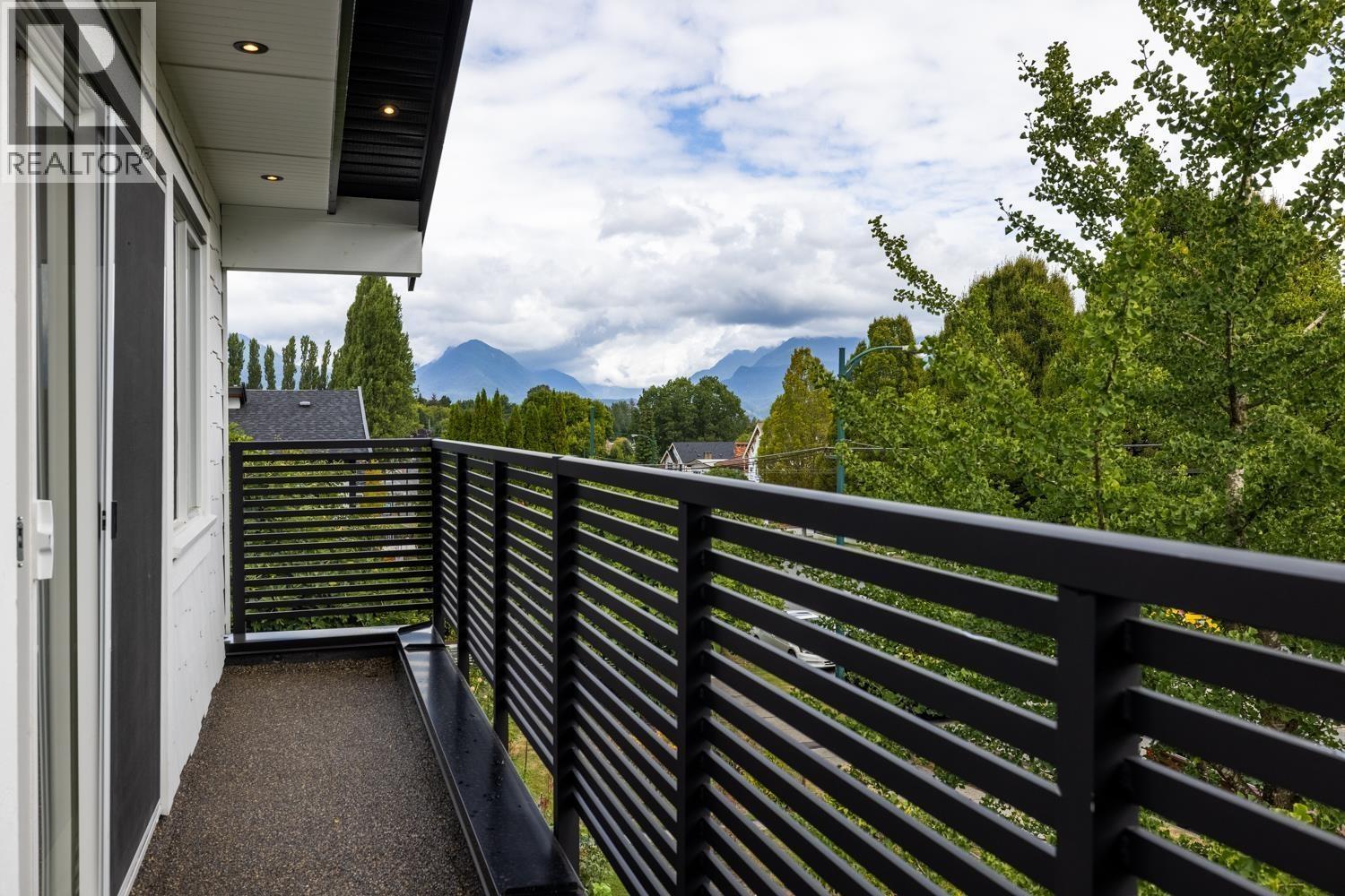 1155 RENFREW STREET, Vancouver