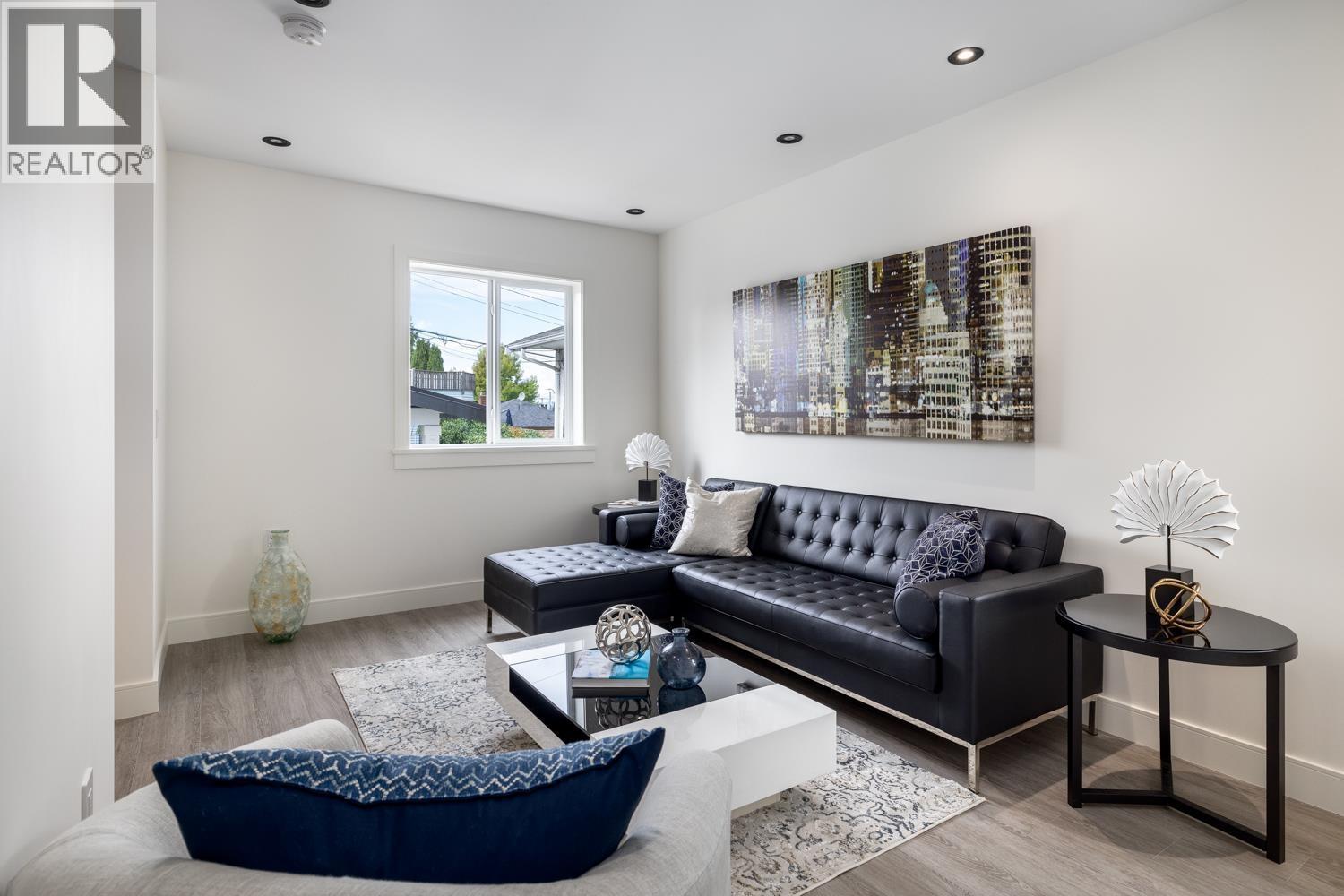 1155 RENFREW STREET, Vancouver