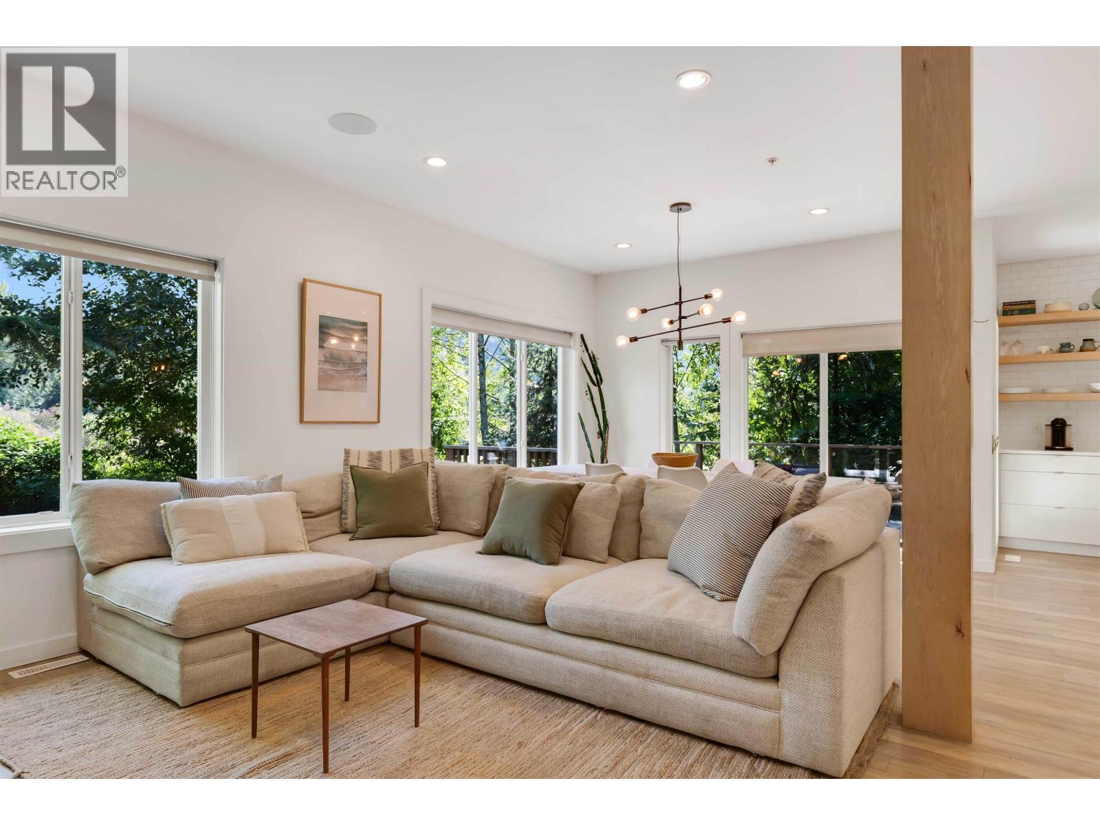 39140 CARDINAL DRIVE, Squamish