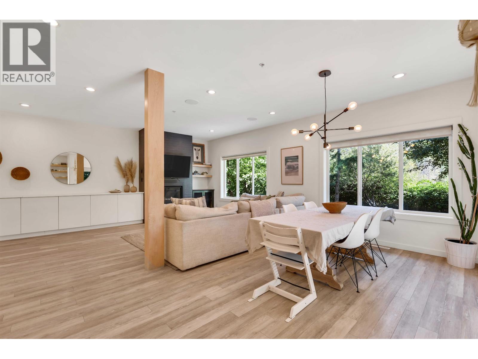 39140 CARDINAL DRIVE, Squamish