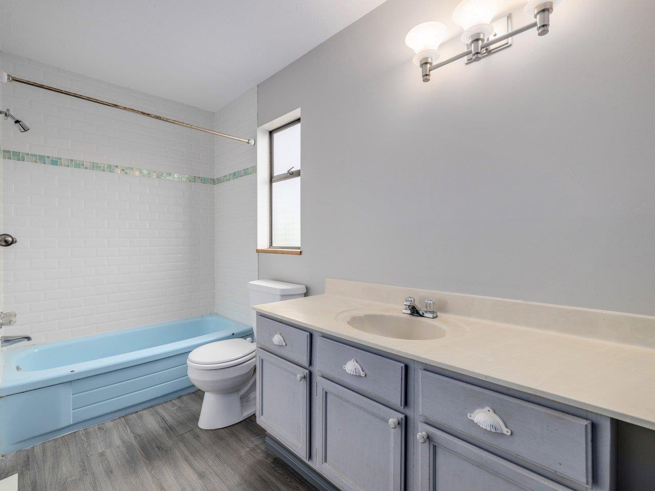 18208 21A AVENUE, Surrey