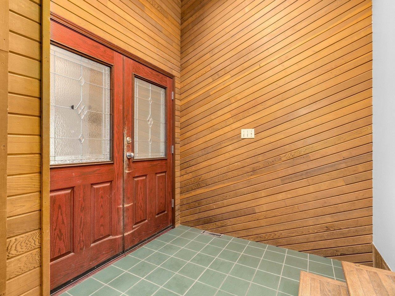 18208 21A AVENUE, Surrey