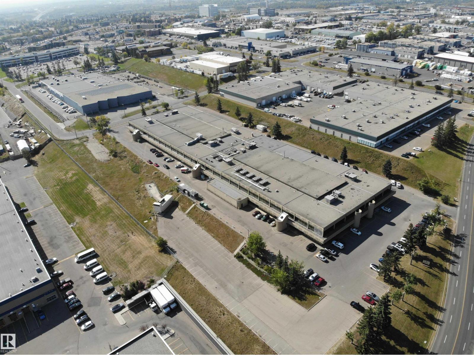 Office for Sale in   AV NE NE Calgary 