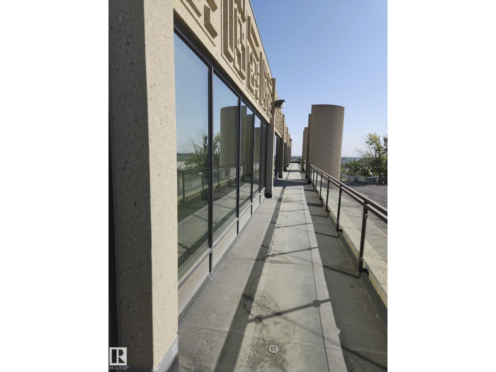 Office for Sale in   AV NE NE Calgary 