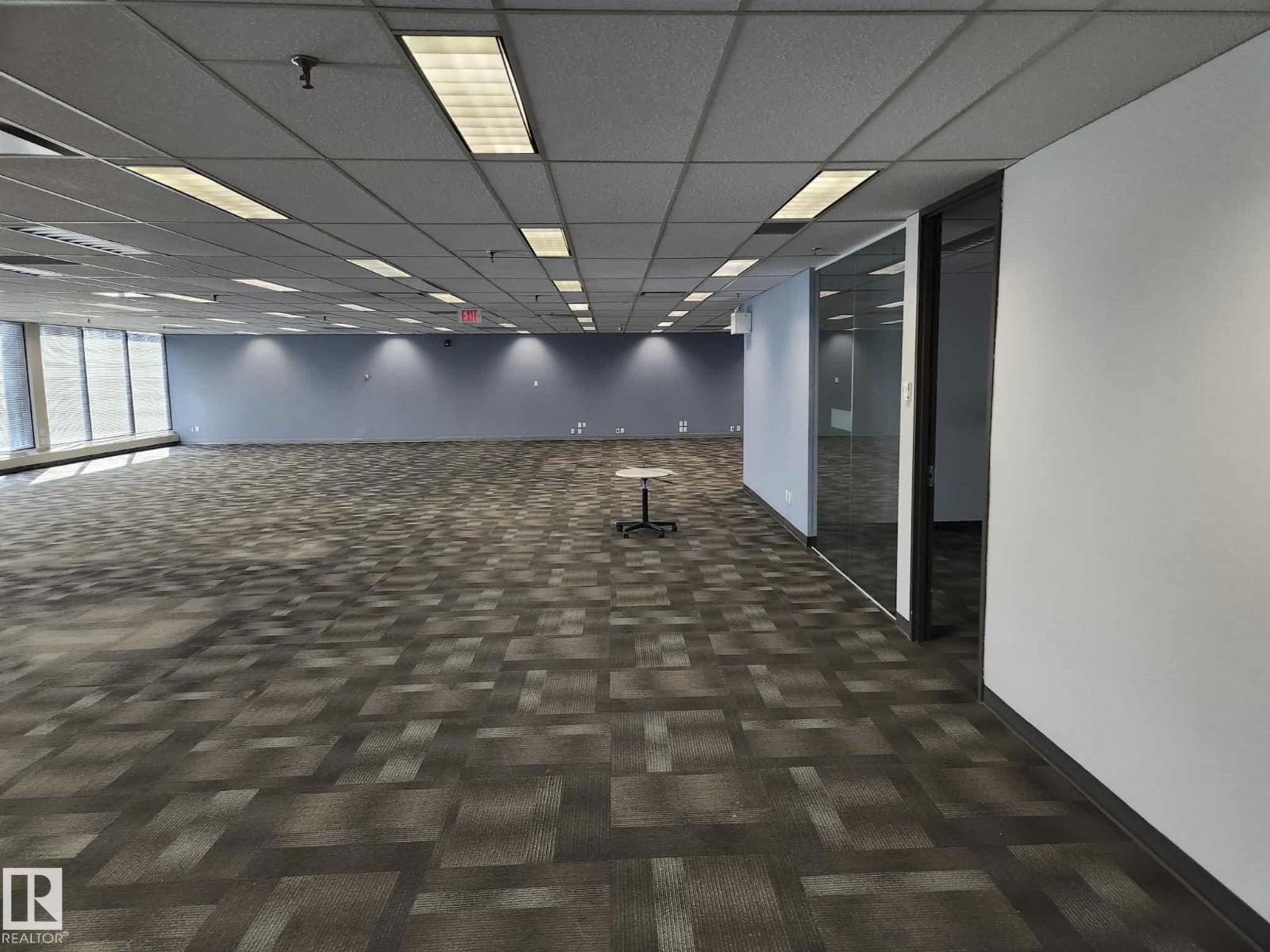 Office for Sale in   AV NE NE Calgary 