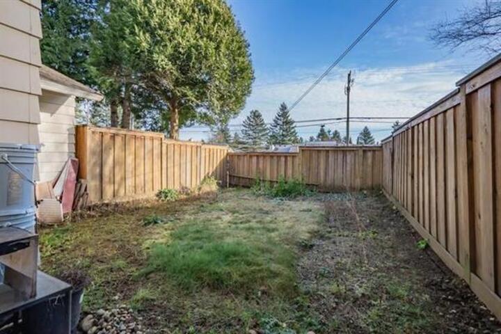 2 3075 TRETHEWEY STREET, Abbotsford