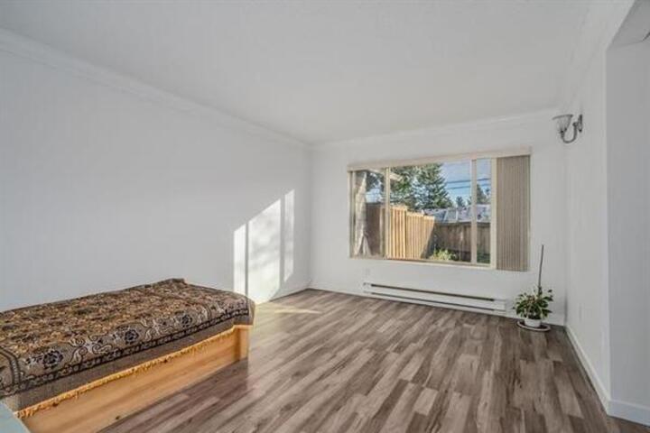 2 3075 TRETHEWEY STREET, Abbotsford