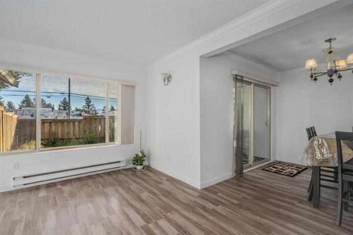 2 3075 TRETHEWEY STREET, Abbotsford