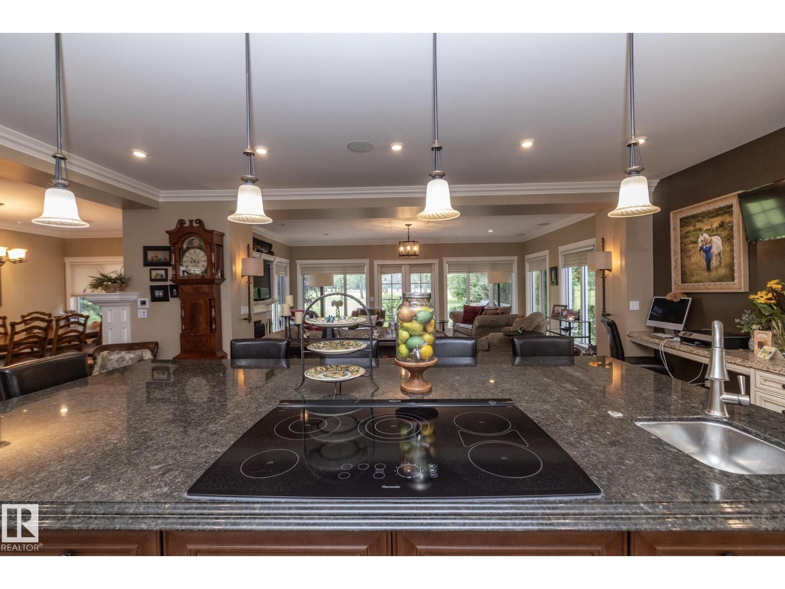 63 FAIRWAY DR NW, Edmonton