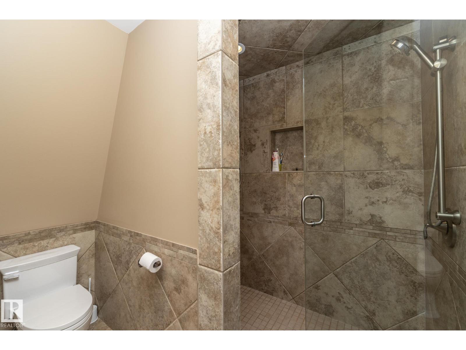 63 FAIRWAY DR NW, Edmonton