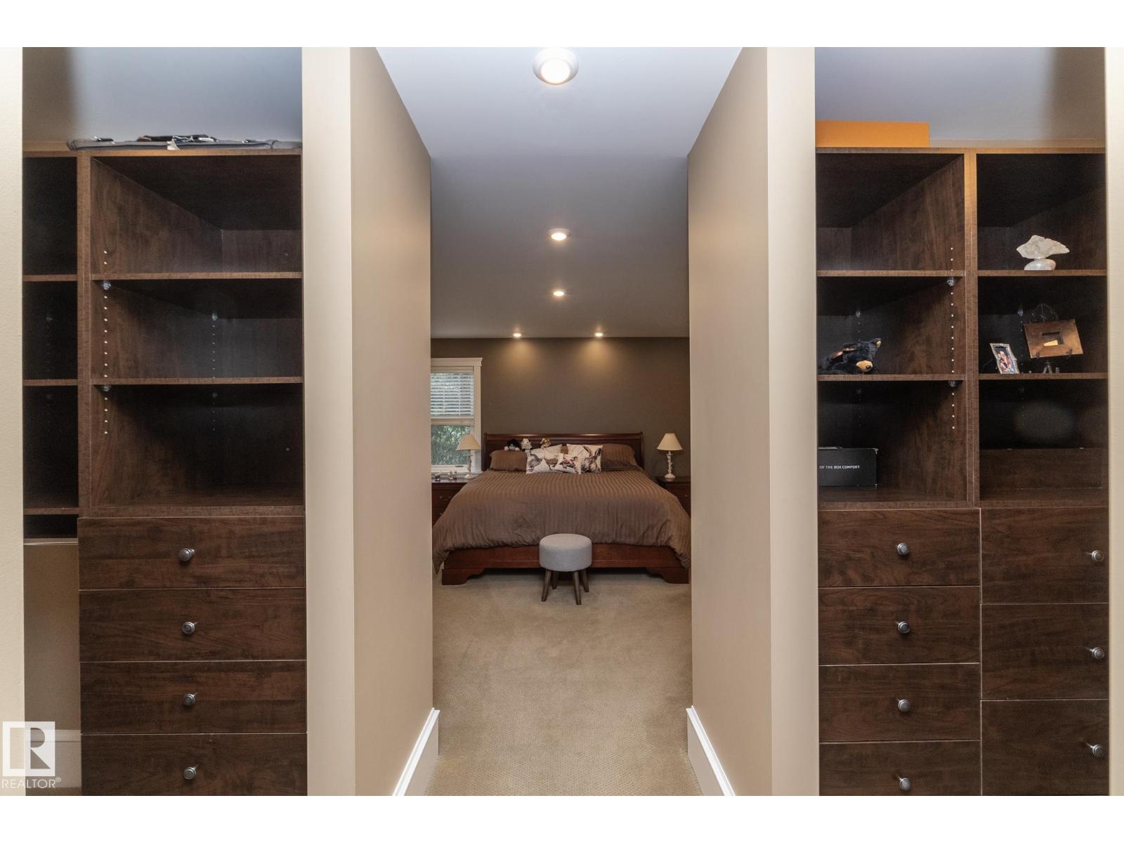 63 FAIRWAY DR NW, Edmonton