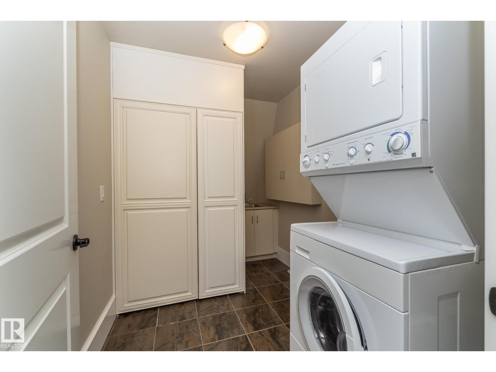 63 FAIRWAY DR NW, Edmonton