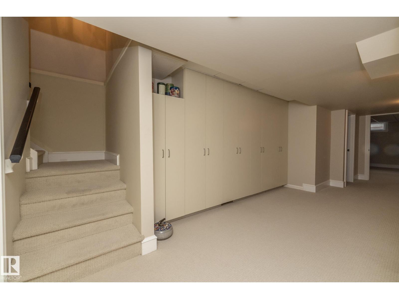 63 FAIRWAY DR NW, Edmonton