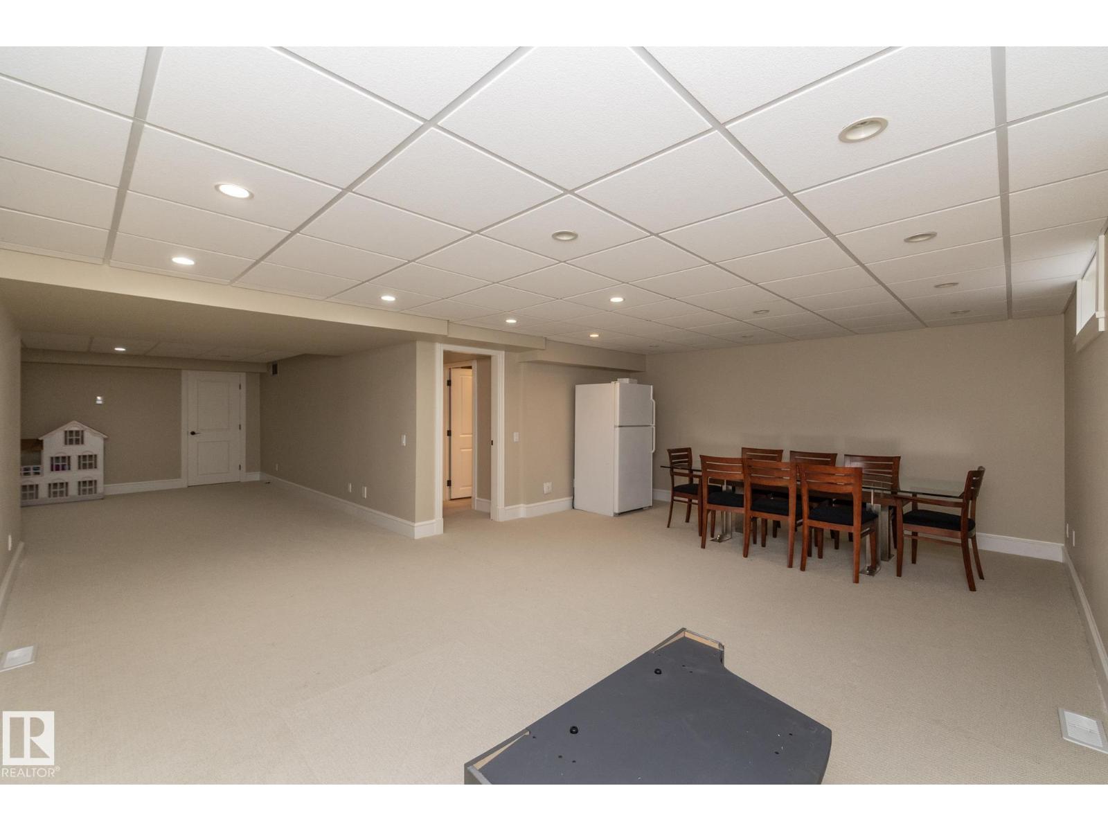 63 FAIRWAY DR NW, Edmonton