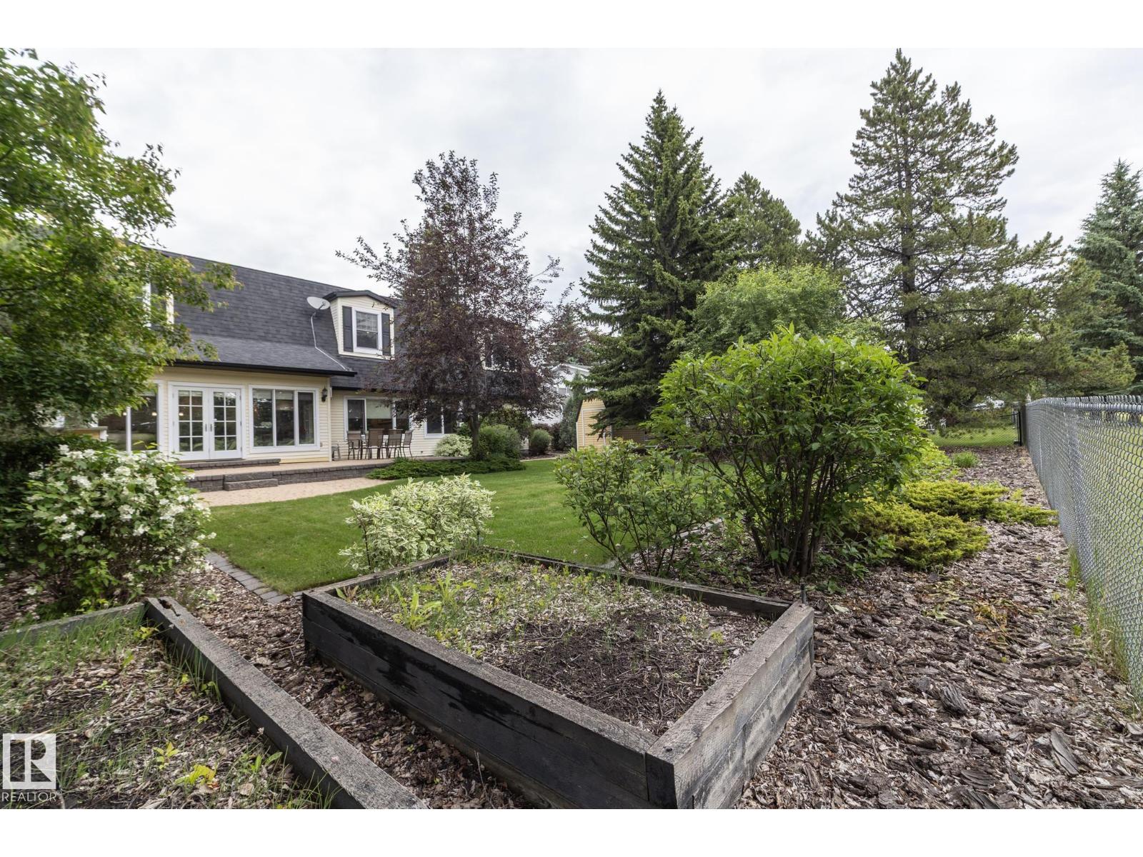 63 FAIRWAY DR NW, Edmonton