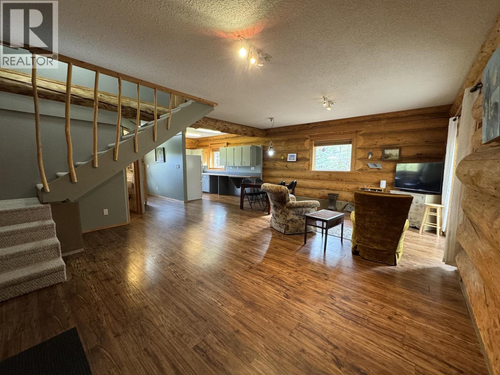 13819 GOLF COURSE ROAD, Charlie Lake
