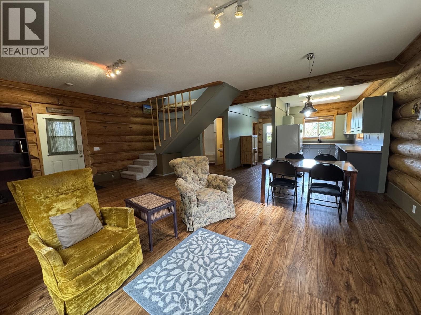 13819 GOLF COURSE ROAD, Charlie Lake