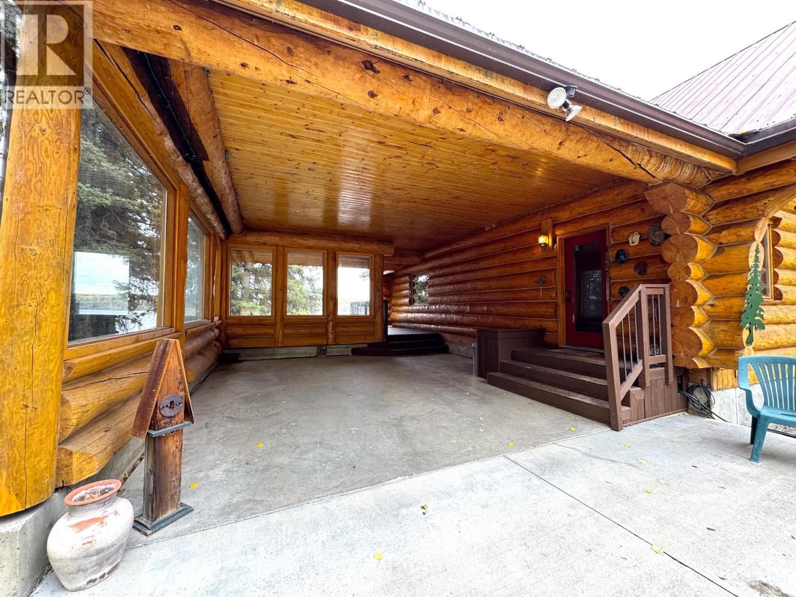 13819 GOLF COURSE ROAD, Charlie Lake