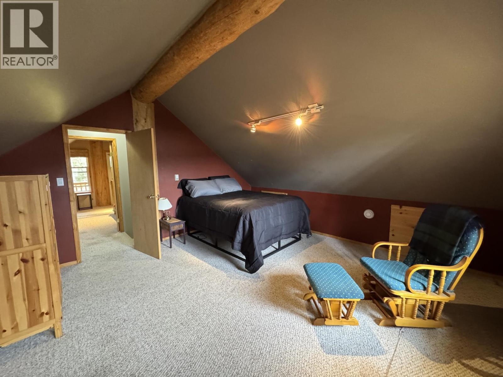 13819 GOLF COURSE ROAD, Charlie Lake